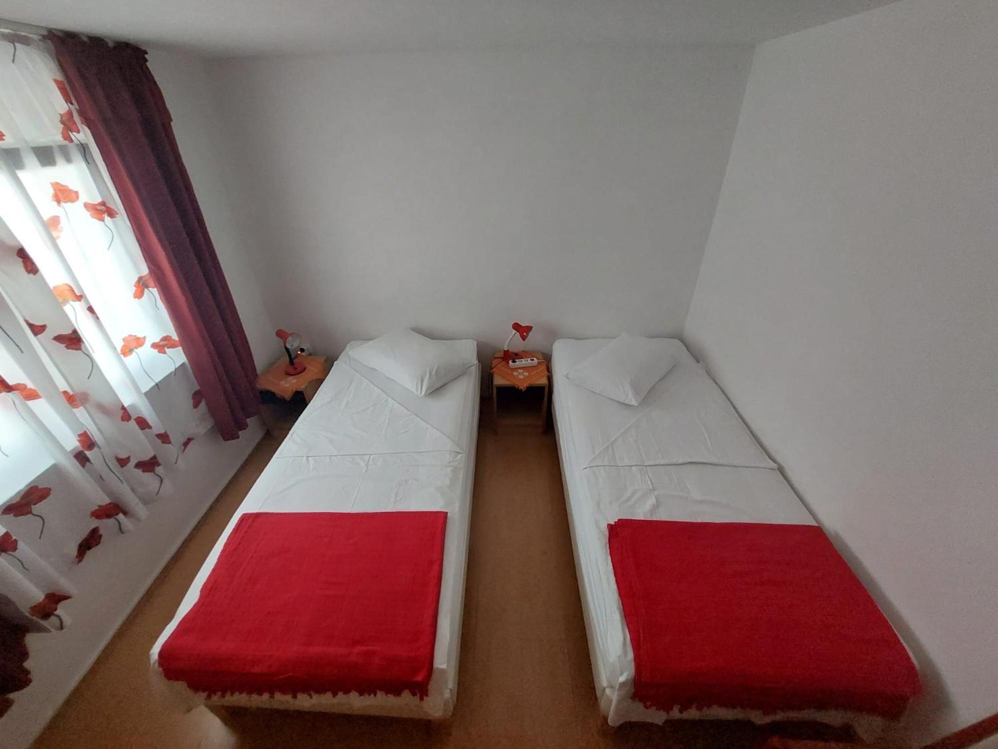 Holiday Home Zeljana Каприе Екстериор снимка