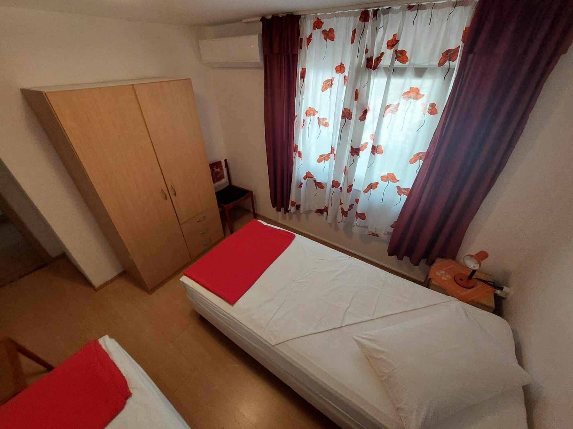 Holiday Home Zeljana Каприе Екстериор снимка