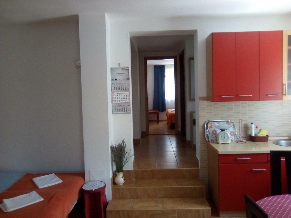 Holiday Home Zeljana Каприе Екстериор снимка
